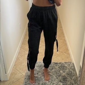 Pretty Little Thing Black Cargo Sweat Pants